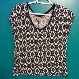 EMPRE short sleeved top